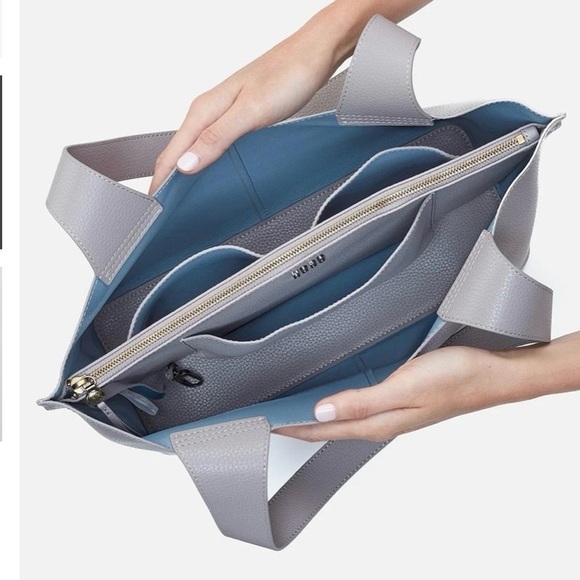 HOBO Vida Tote in Micro Pebbled Leather Morning Dove Grey Orona Blue Interior - Picture 7 of 10